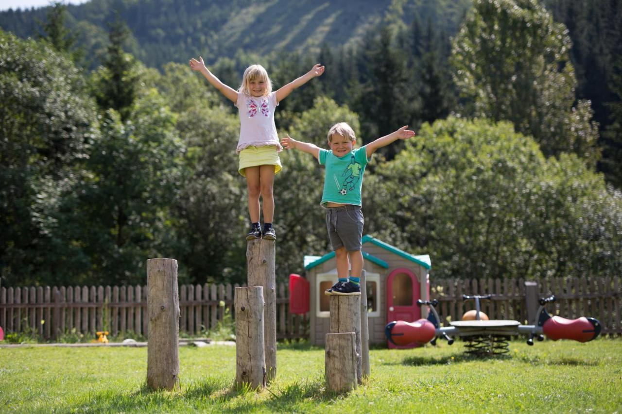 Hotel Freinerhof & Wellness Neuberg an der Mürz Esterno foto